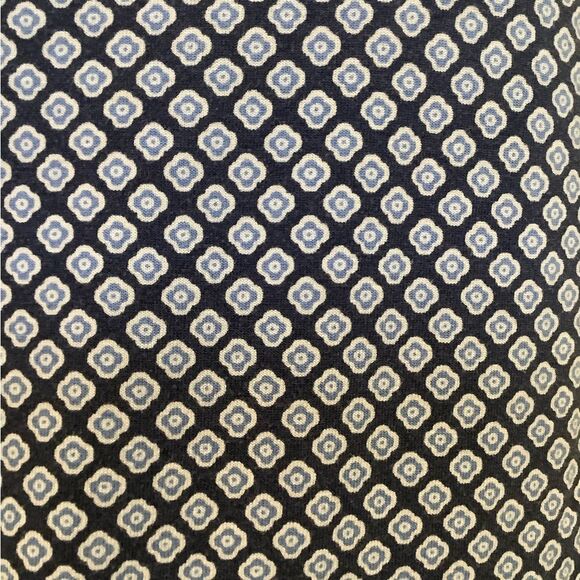 🔷 LOFT Blue Floral Geometric Scoop Neck Top – Size M - Picture 2 of 3